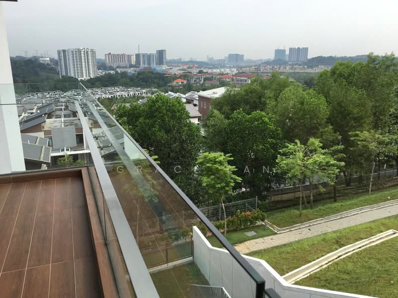 3-storey Terraced House for Sale in Seri Kembangan (Selangor) - Grace Tan - Exterior - PropertyGuru.com.my