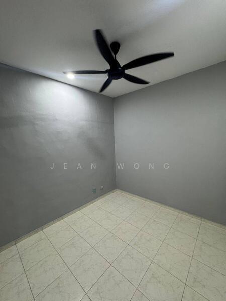 For Sale - Taman Nusa Bestari