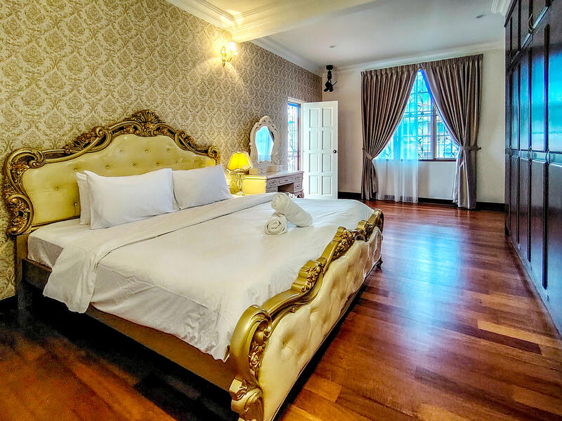 Joanne Foo Property 0163108697