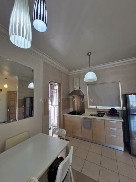 Subang Avenue untuk Untuk Disewa - RM 2,000 /bulan, Mac 2026 - Kitchen - PropertyGuru.com.my