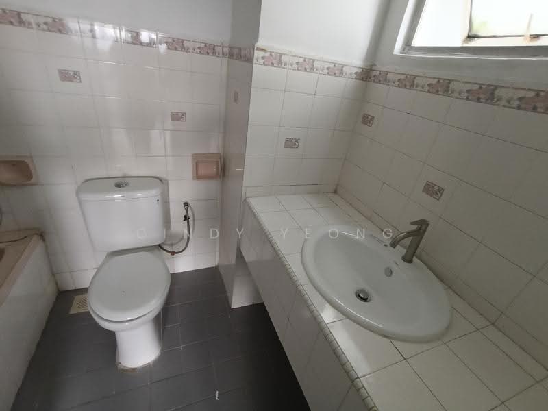Condominium for Rent at Sri Angsana Hilir - Cindy Yeong - Bathroom - PropertyGuru.com.my