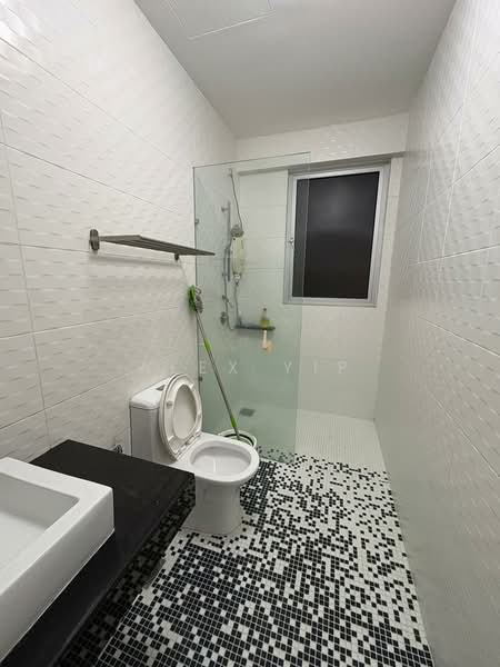 Condominium for Rent at Elevia Residences - Alex Yip - Bathroom - PropertyGuru.com.my
