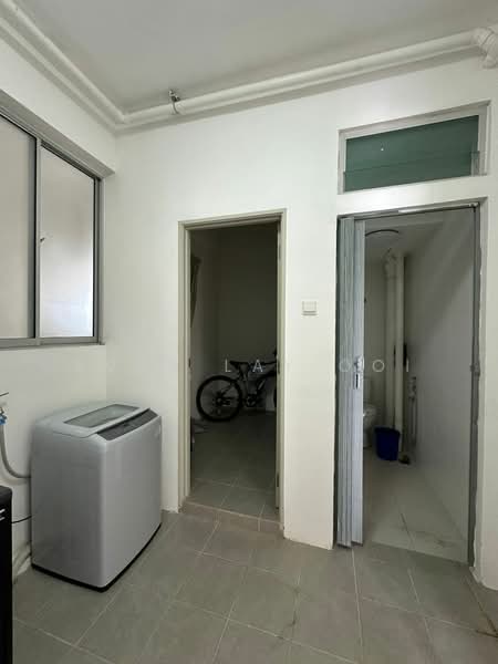 Condominium for Rent at The Latitude Condominium - Suan Lay Ooi - Interior - PropertyGuru.com.my