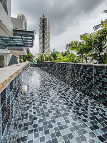 Joanne Foo Property 0163108697