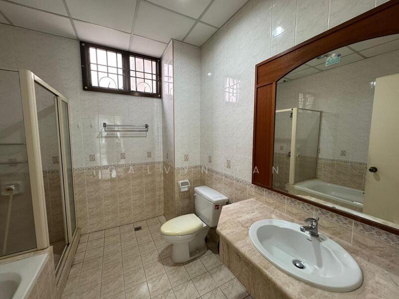 For Sale - Sri Pangkor Condominium