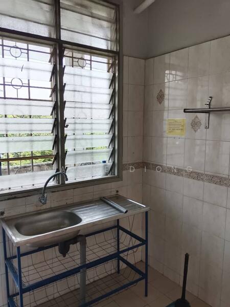 Untuk Dijual - Subang Perdana Goodyear Court 10