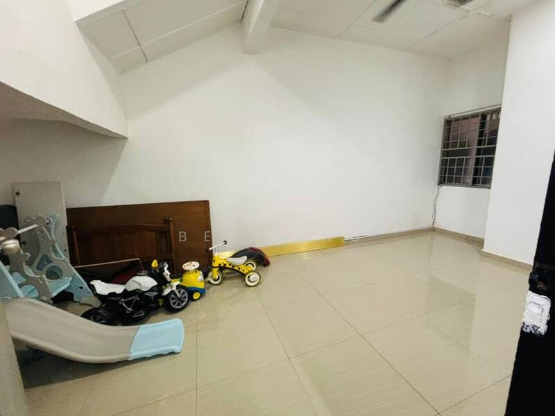 Untuk Dijual - Taman Kempas