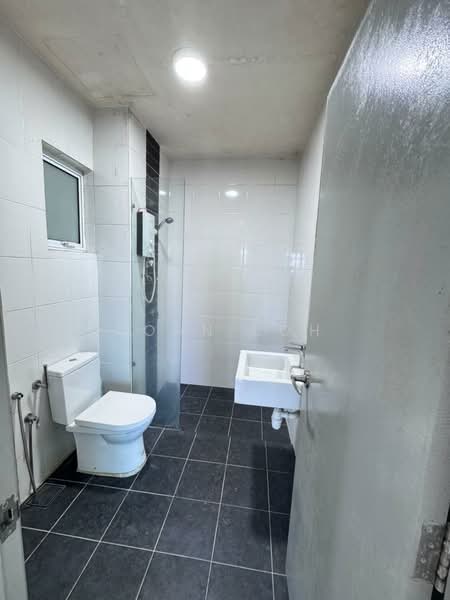 Service Residence for Rent at Mesahill - Joan Loh - Bathroom - PropertyGuru.com.my