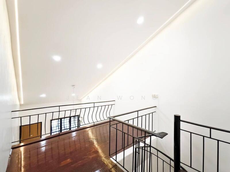 Untuk Dijual - Taman Molek