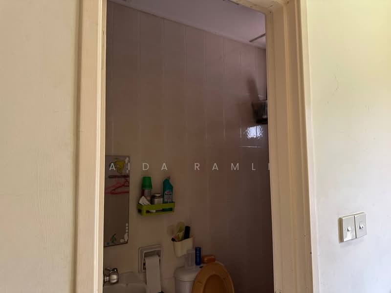 2-storey Terraced House for Sale in Bukit Jelutong (Shah Alam) - Aida Ramli - PropertyGuru.com.my