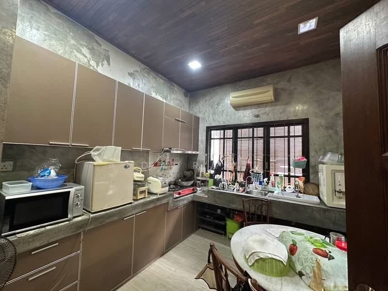 2-storey Terraced House for Sale in Bukit Jelutong (Shah Alam) - Aida Ramli - PropertyGuru.com.my