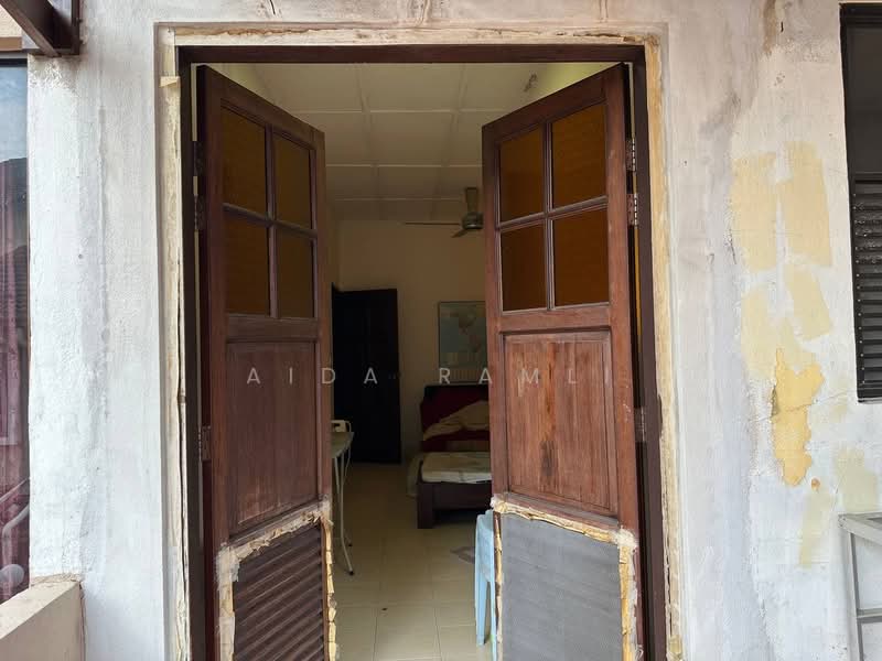 2-storey Terraced House for Sale in Bukit Jelutong (Shah Alam) - Aida Ramli - PropertyGuru.com.my