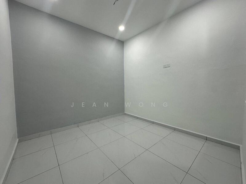 Untuk Dijual - TAMAN UNIVERSITI