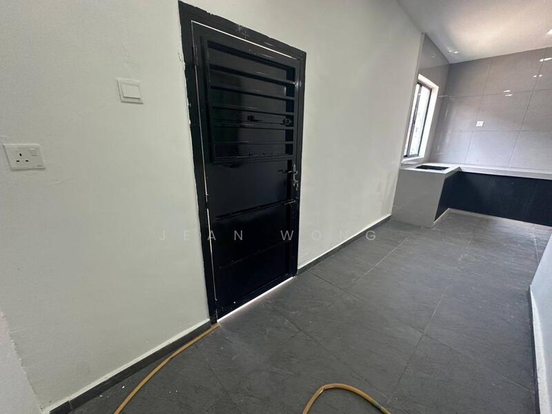 Untuk Dijual - TAMAN UNIVERSITI