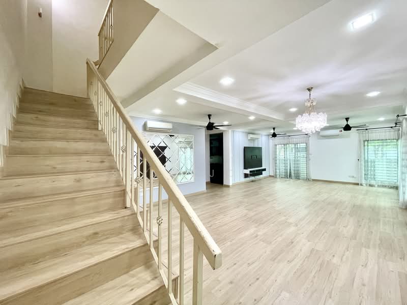 Taman TTDI Jaya untuk Untuk Dijual - RM 990,000, Apr 2026 - Living Room - PropertyGuru.com.my