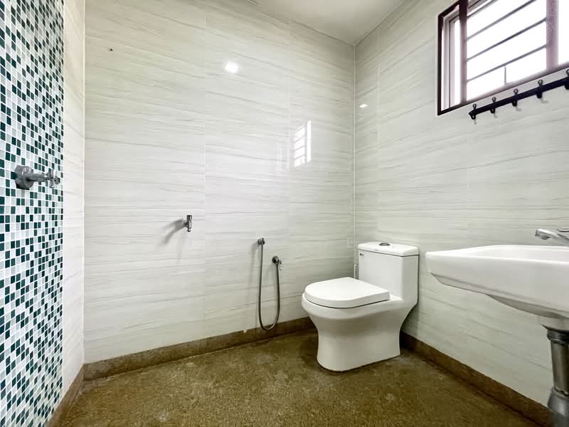 Taman TTDI Jaya untuk Untuk Dijual - RM 990,000, Apr 2026 - Bathroom - PropertyGuru.com.my