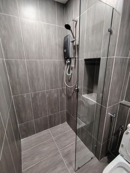 Service Residence for Rent at The Pulse Residence - Jeffrey Yap - Bathroom - PropertyGuru.com.my
