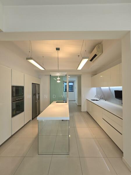 Untuk Disewa - Zehn Bukit Pantai