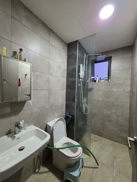 Condominium for Sale at Bennington Residences @ SkyArena - Weng Khit - Bathroom - PropertyGuru.com.my