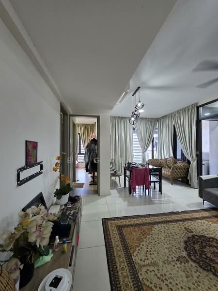 Condominium for Sale at Bennington Residences @ SkyArena - Weng Khit - Living Room - PropertyGuru.com.my