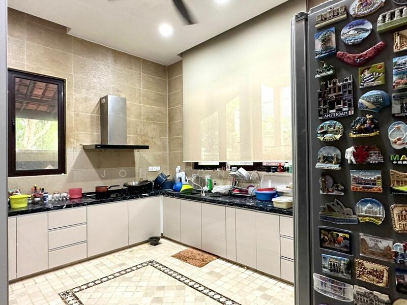 Bungalow House for Sale in Ara Damansara (Selangor) - Johnson See - Kitchen - PropertyGuru.com.my