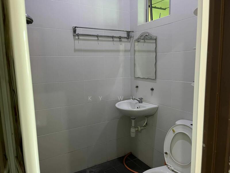 Untuk Disewa - taman saujana