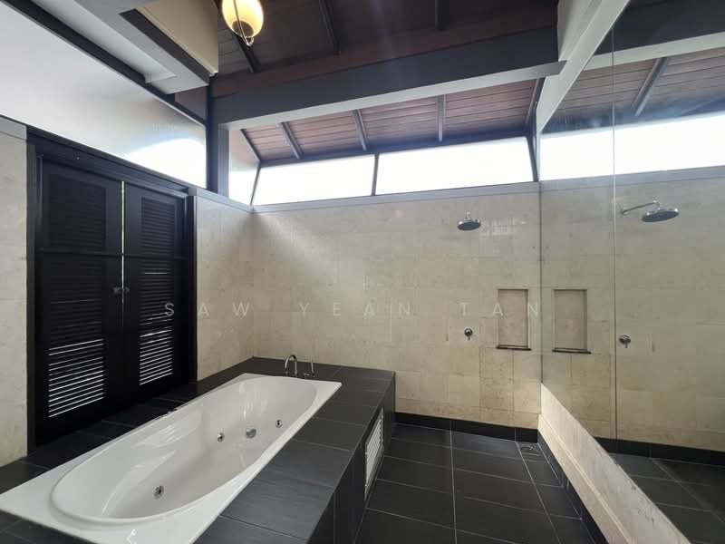Semi-Detached House for Sale in Sri Hartamas (Kuala Lumpur) - Saw Yean Tan - Bathroom - PropertyGuru.com.my