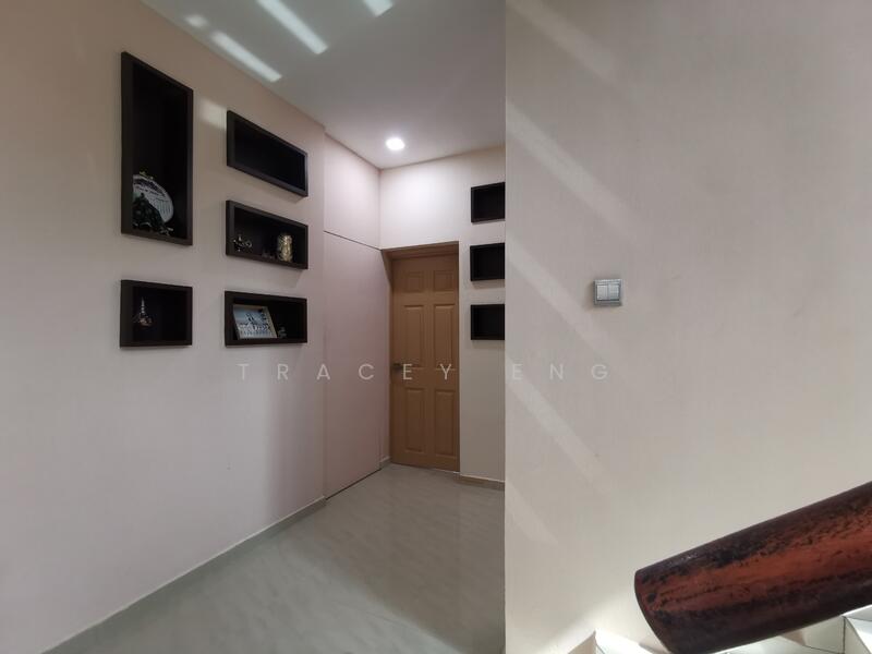 Walkway Area to Guest Room