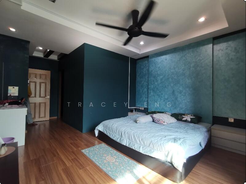 Spacious Master Bedroom