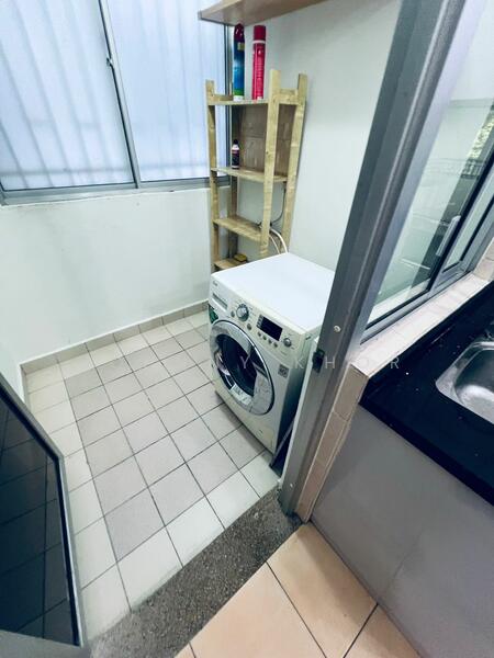 For Rent - Desa Putra