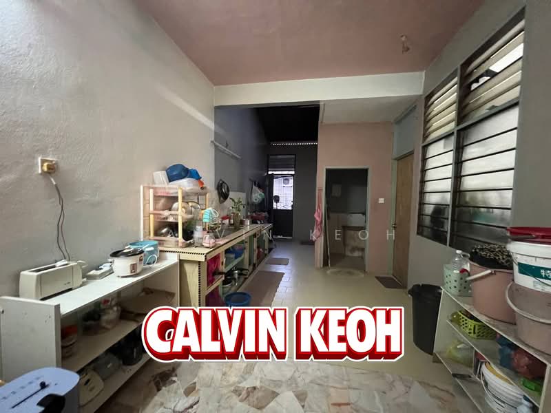 1-storey Terraced House for Sale in Taman Iping (Batu Maung) - Calvin Keoh - Kitchen - PropertyGuru.com.my