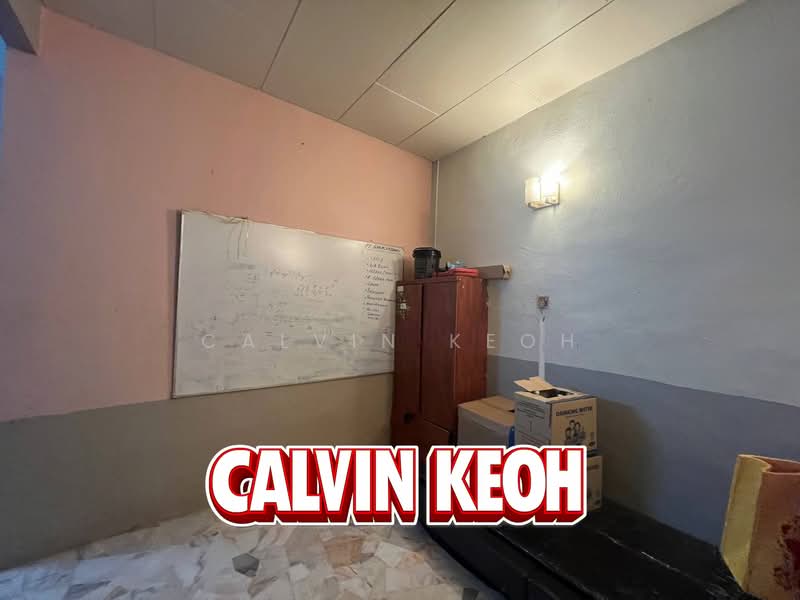 1-storey Terraced House for Sale in Taman Iping (Batu Maung) - Calvin Keoh - Interior - PropertyGuru.com.my