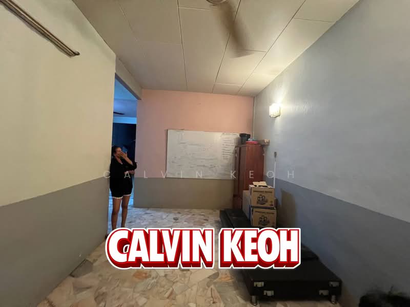 1-storey Terraced House for Sale in Taman Iping (Batu Maung) - Calvin Keoh - Interior - PropertyGuru.com.my