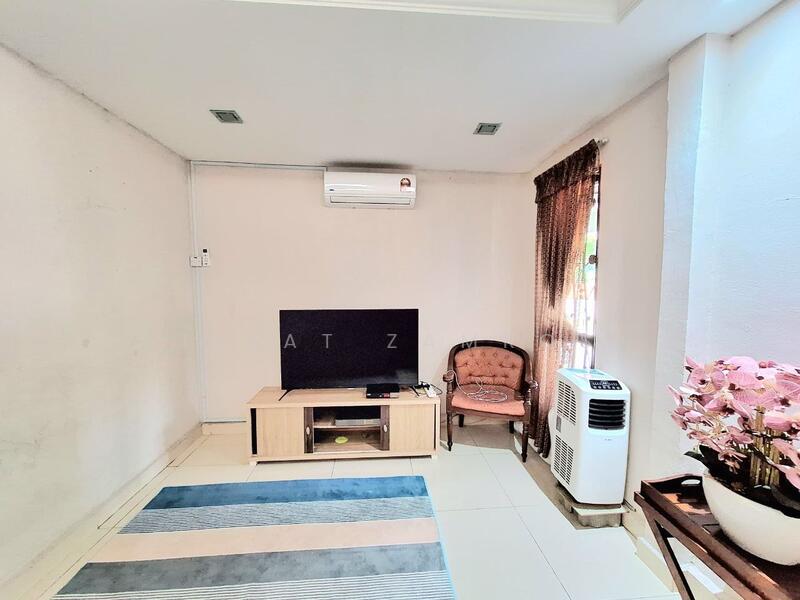 Untuk Dijual - Seksyen 9