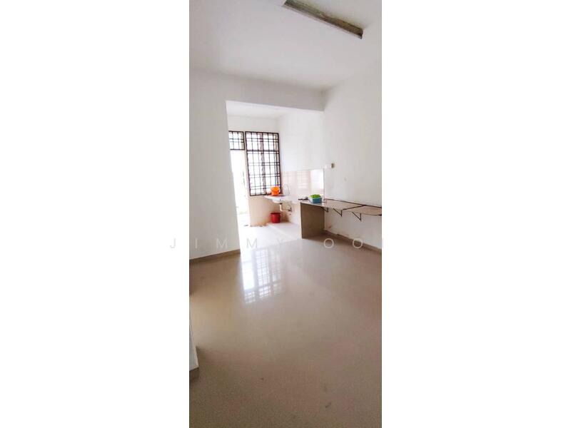 2-storey Terraced House for Sale in Taman Sri Pulai Perdana (Skudai) - Jimmy Ooi - Kitchen - PropertyGuru.com.my