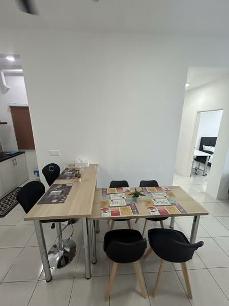 Kondominium untuk Disewa di The Anderson - Connie Lai - Dining Room - PropertyGuru.com.my