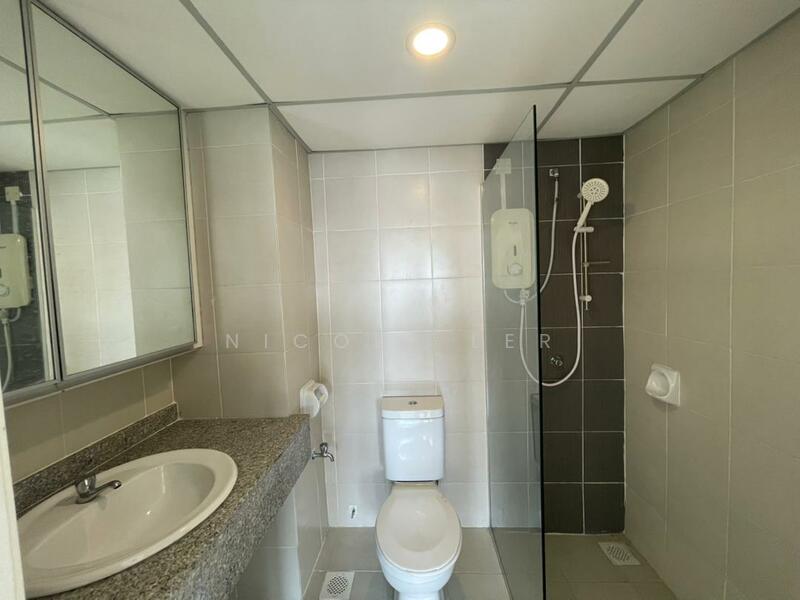 master bedroom attached Bathroom