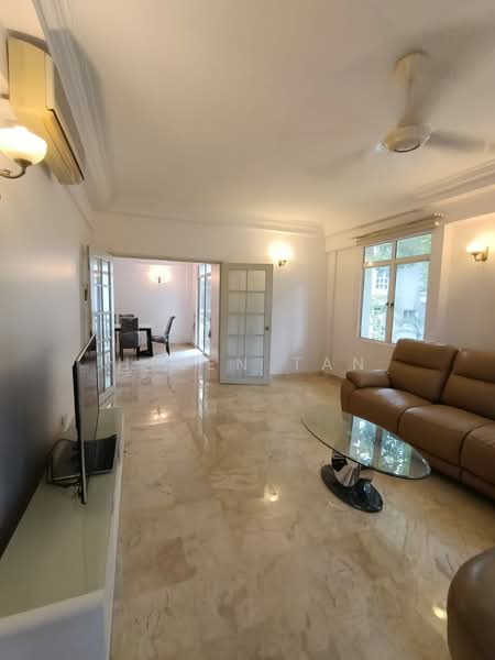 Kondominium untuk Disewa di Bungaraya Condominium - Helen Tan - Living Room - PropertyGuru.com.my
