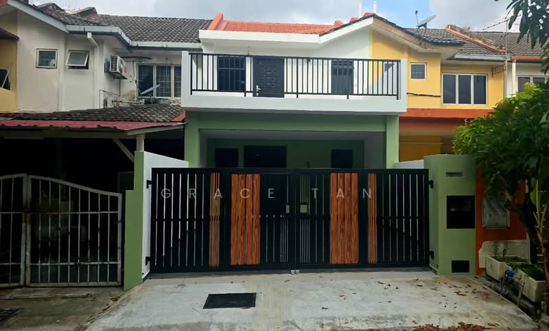 2-storey Terraced House for Sale in Puchong (Selangor) - Grace Tan - Exterior - PropertyGuru.com.my