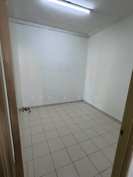 Apartment for Rent at Pangsapuri Lagoon Perdana - Bonie Tan - PropertyGuru.com.my