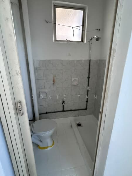 Apartment for Rent at Pangsapuri Lagoon Perdana - Bonie Tan - PropertyGuru.com.my