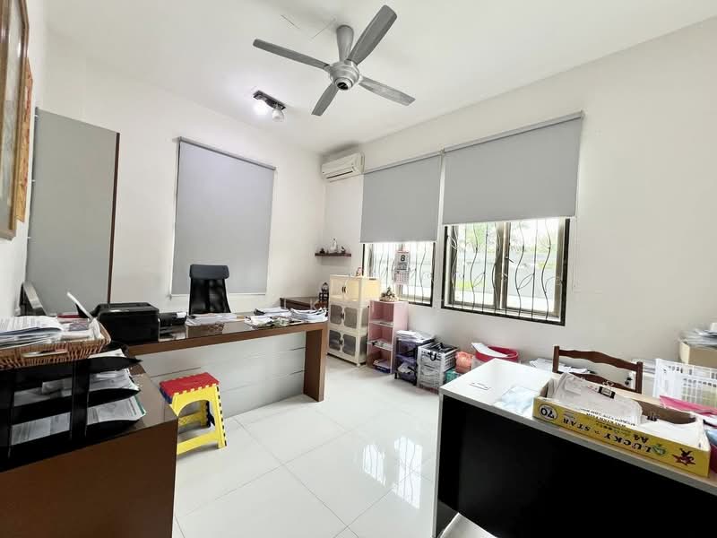 Rumah Banglo untuk Dijual di Permas Jaya (Johor Bahru) - Yik Tat - PropertyGuru.com.my