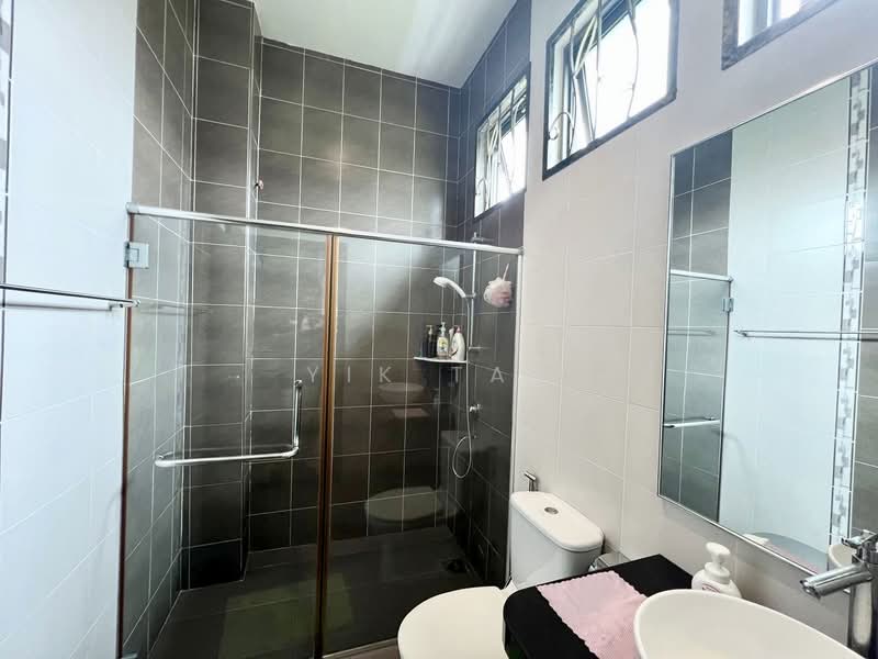 Rumah Banglo untuk Dijual di Permas Jaya (Johor Bahru) - Yik Tat - PropertyGuru.com.my