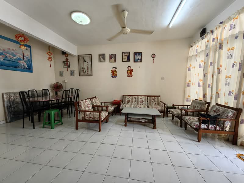 2-storey Terraced House for Sale in Taman Jati (Batu Berendam) - HG KOH - Living Room - PropertyGuru.com.my