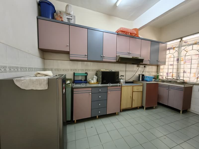 2-storey Terraced House for Sale in Taman Jati (Batu Berendam) - HG KOH - Kitchen - PropertyGuru.com.my