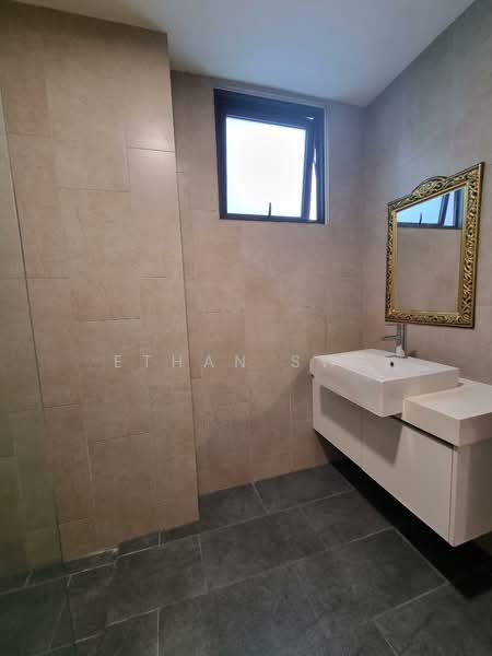 Servis Apartment untuk Disewa di East Parc @ Manjalara - Ethan Swe - Bathroom - PropertyGuru.com.my