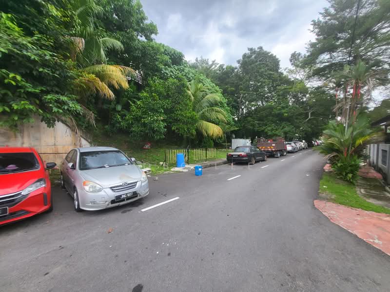 Rumah Teres 2.5 Tingkat untuk Dijual di Taman Sri Sinar (Segambut) - Bobo Lee - Exterior - PropertyGuru.com.my