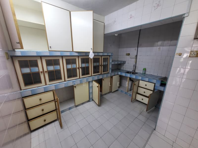 Rumah Teres 2.5 Tingkat untuk Dijual di Taman Sri Sinar (Segambut) - Bobo Lee - Kitchen - PropertyGuru.com.my