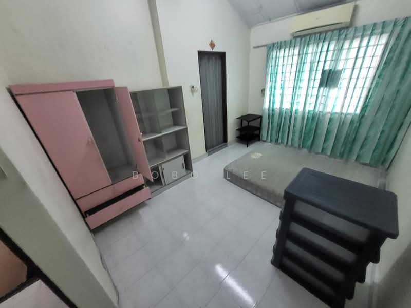 Rumah Teres 2.5 Tingkat untuk Dijual di Taman Sri Sinar (Segambut) - Bobo Lee - Bedroom - PropertyGuru.com.my