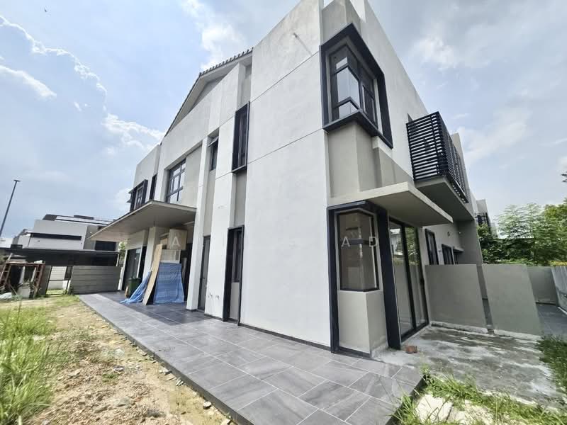 Dalia Residences untuk Untuk Dijual - RM 2,350,000, Mac 2026 - Exterior - PropertyGuru.com.my